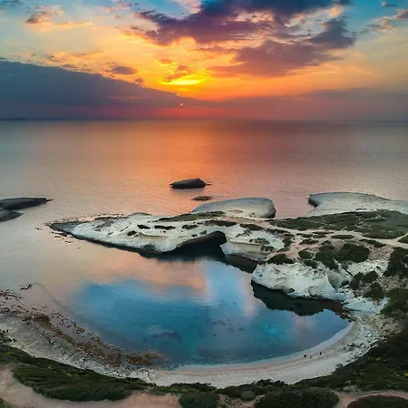 Lungomare Chess דירה